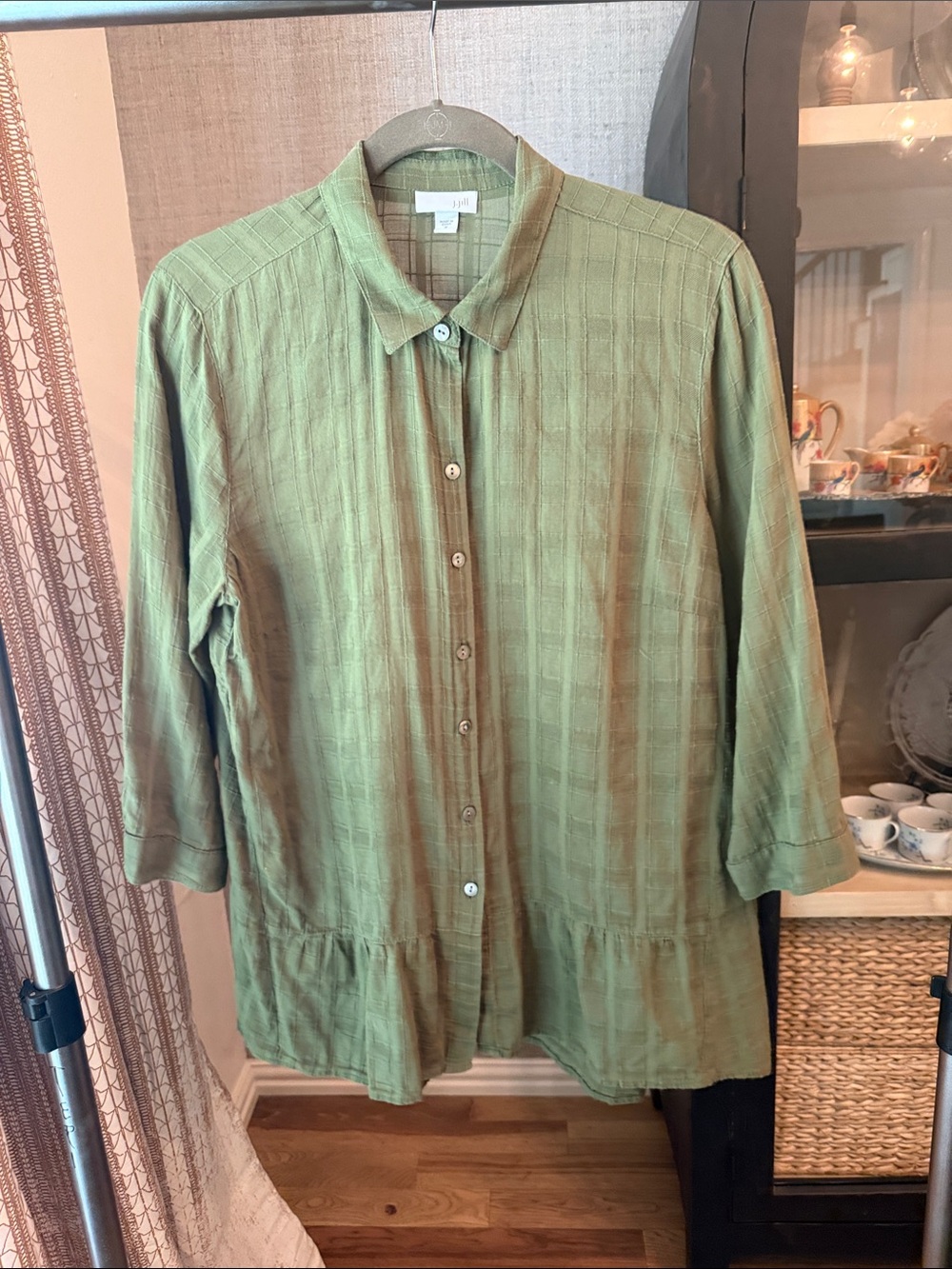 J. Jill Lightweight Olive Green Button-Up Tunic